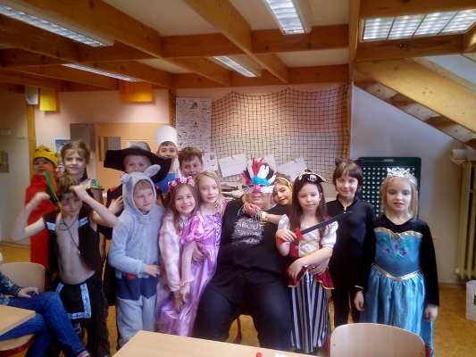 Ilustrační obrázek článku - KARNEVAL ve II.B - akce školní družiny