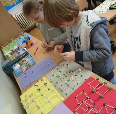 Ilustrační obrázek článku - Další hrátky s MATEMATIKOU aneb škola hrou