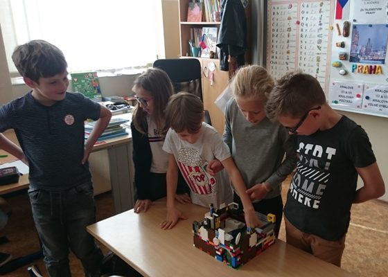 Ilustrační obrázek článku - Poděkování rodičům žáků III.B