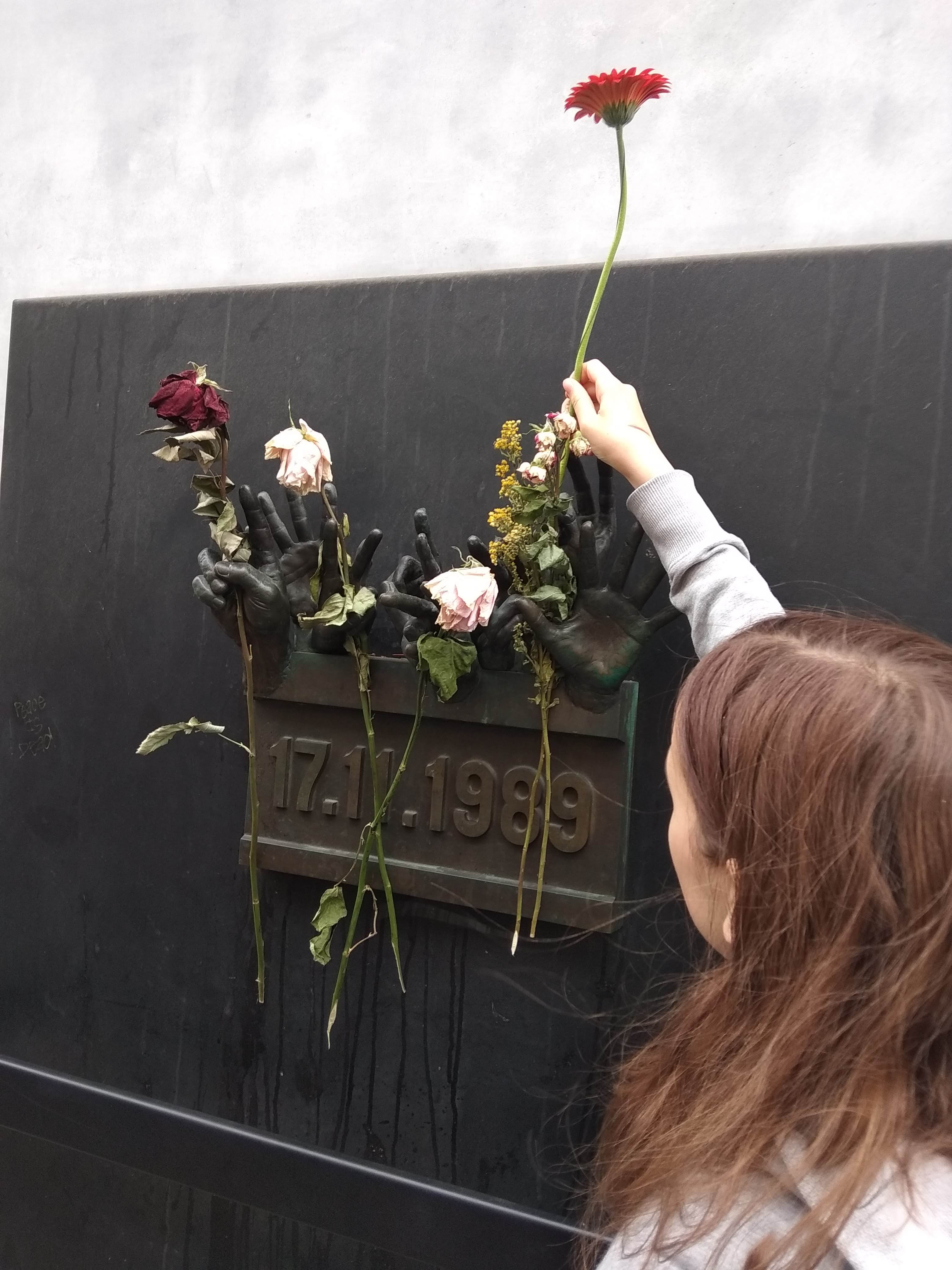 Ilustrační obrázek článku - DDS - vycházka  "Cestou 17. listopadu"