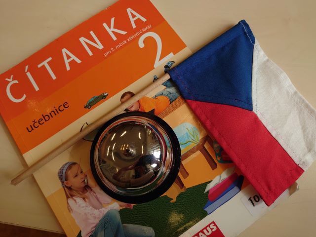 Ilustrační obrázek článku - BÁSNIČKY na květen - druháčci